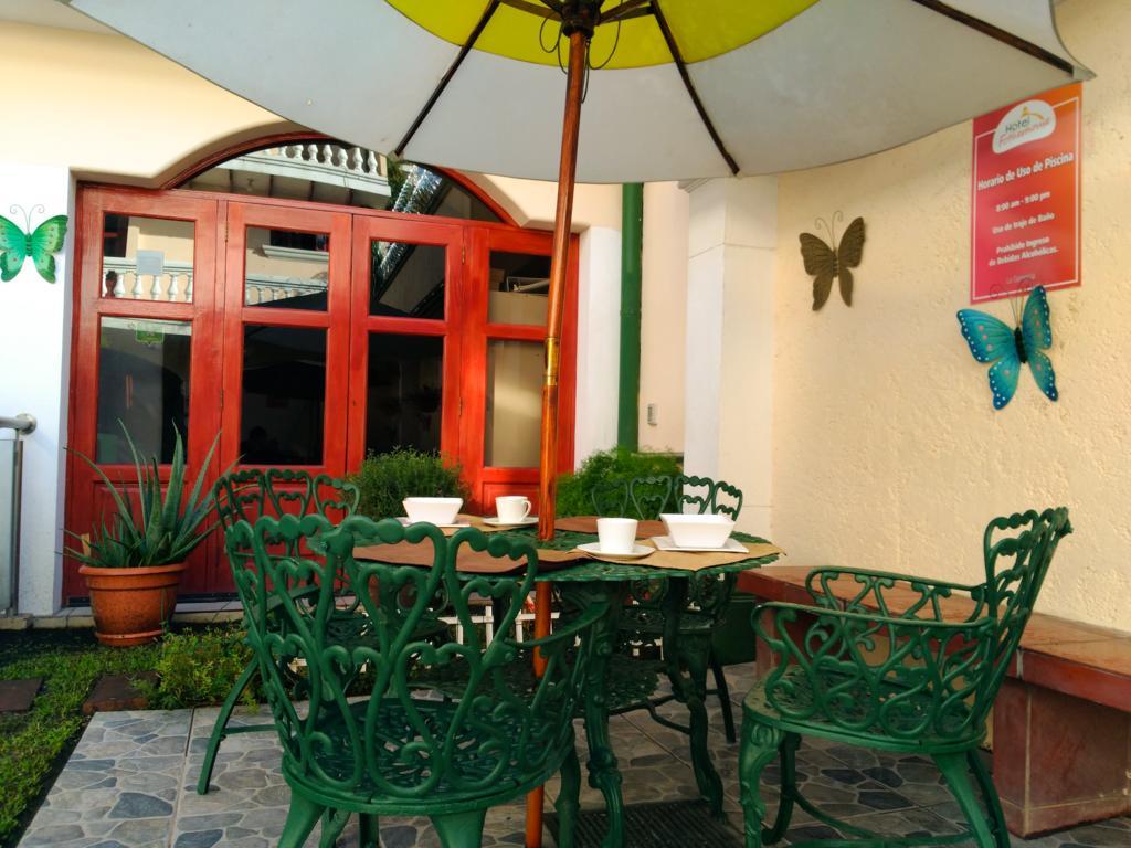 Hotel Fotherhouse San Salvador Exterior photo