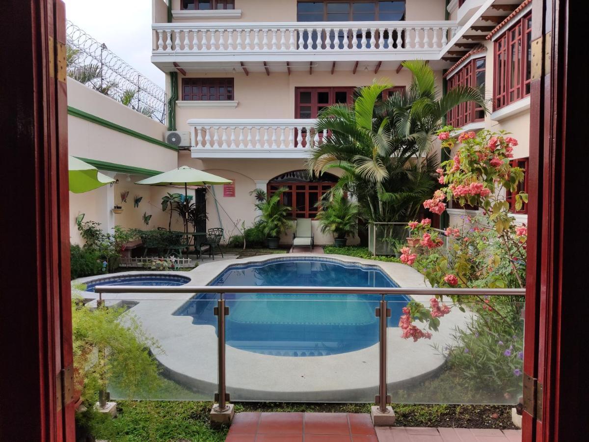 Hotel Fotherhouse San Salvador Exterior photo